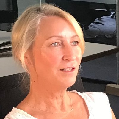 Amanda Davey