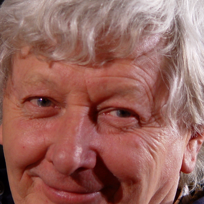 Andrew Jennings