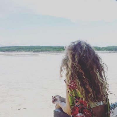 Charlotte Pointing