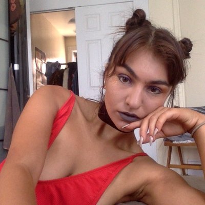 Chloe Laguette