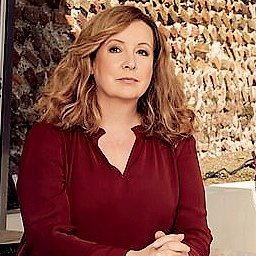 Claudia Connell