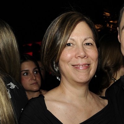 Donna Bulseco