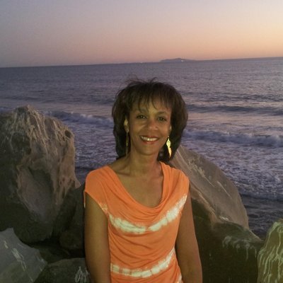 Francine Knowles