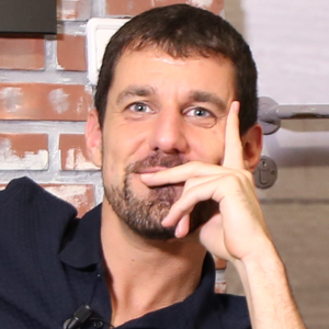 ÍЃlvaro Castellano