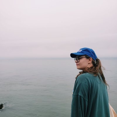 Holly McKenzie-Sutter