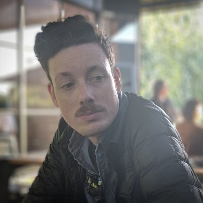 Iain Treloar