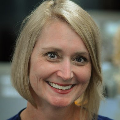 Julia Tullos