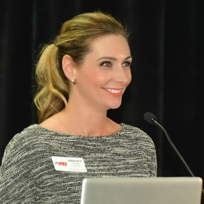 Kristen Wright
