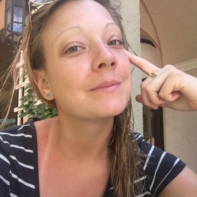Laura Schwecherl