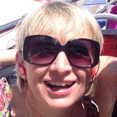 Lesley Roberts