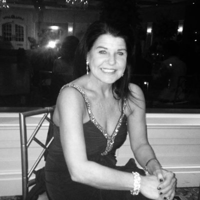 Mary Lou Lang
