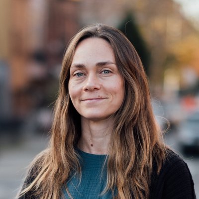 Nicole Davis