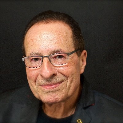 Peter James