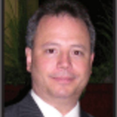 Robert Helms