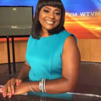 Roslyn Giles