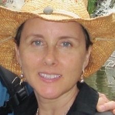 Suzanne Hurt