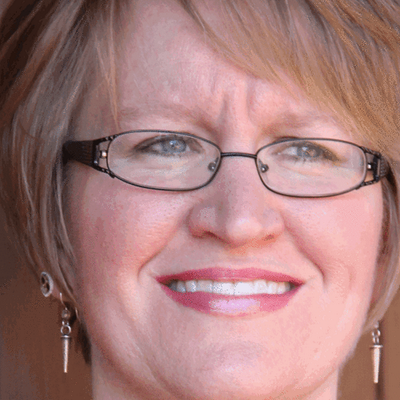 Veronica Combs