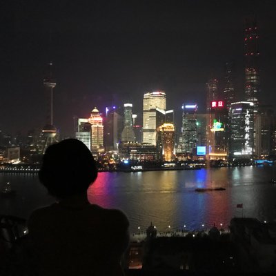 Winni Zhou